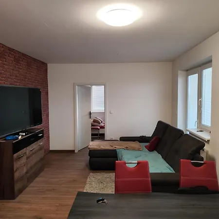 Krasny 3 Izbovy Pri Aquaparku سينيتش